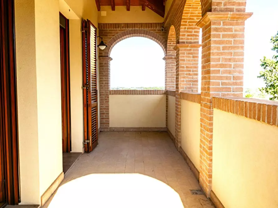 Immagine 15 di Villa in vendita  in via San Giovanni a Misano Adriatico