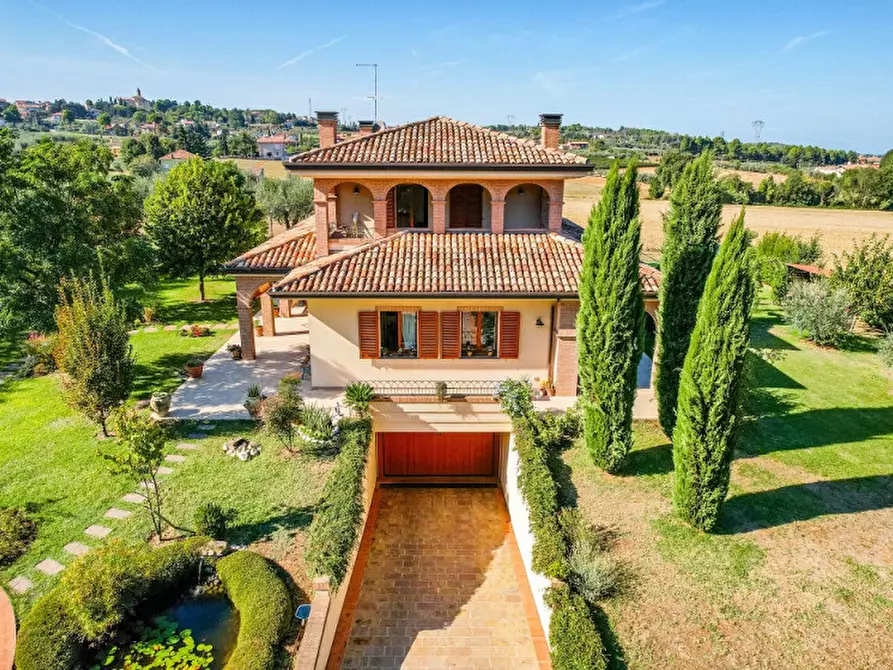 Immagine 16 di Villa in vendita  in via San Giovanni a Misano Adriatico