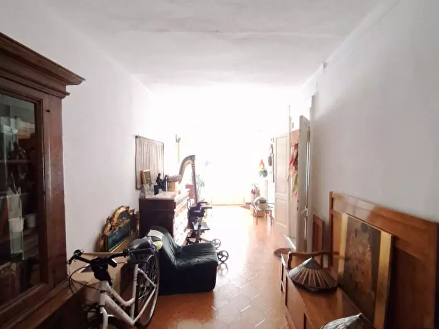 Immagine 3 di Palazzo in vendita  in Corso del Popolo a Rovigo