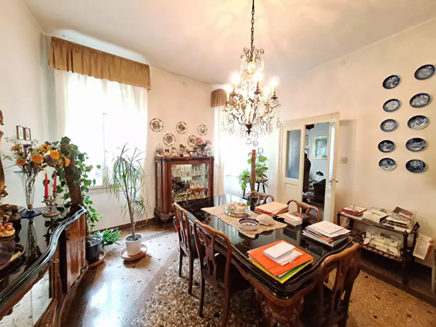 Immagine 6 di Palazzo in vendita  in Corso del Popolo a Rovigo