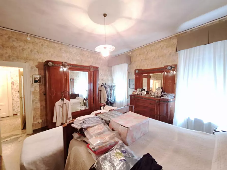 Immagine 22 di Palazzo in vendita  in Corso del Popolo a Rovigo