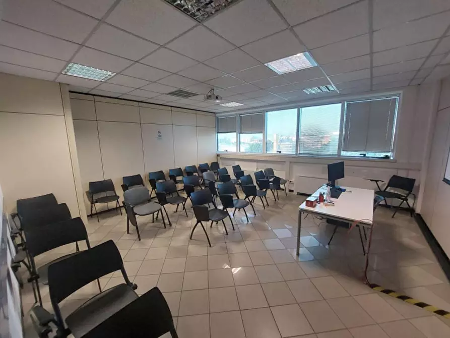 Immagine 3 di Ufficio in vendita  in Via Gaetano Modonesi, 29122 Piacenza PC, Italia a Piacenza