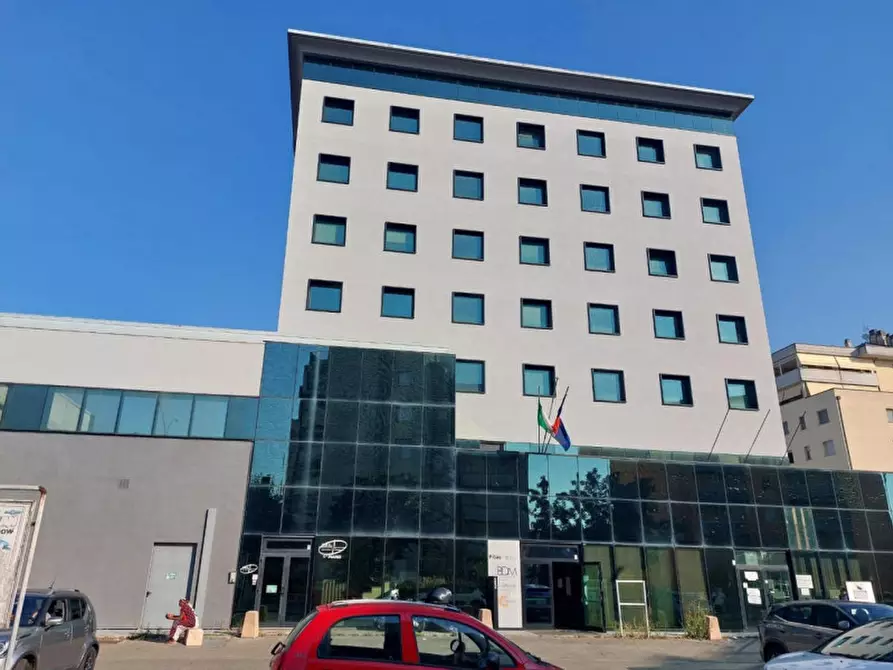 Immagine 1 di Ufficio in vendita  in Via Gaetano Modonesi, 29122 Piacenza PC, Italia a Piacenza