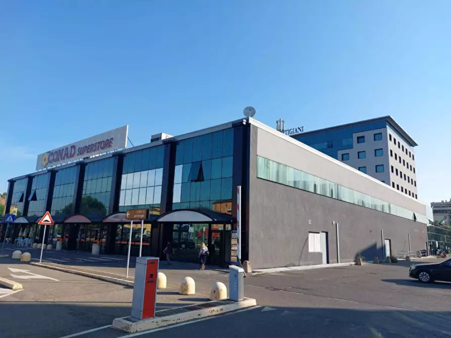 Immagine 9 di Ufficio in vendita  in Via Gaetano Modonesi, 29122 Piacenza PC, Italia a Piacenza