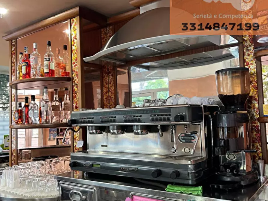 Immagine 3 di Attività commerciale in vendita  in Via Guglielmo Marconi a Cassino