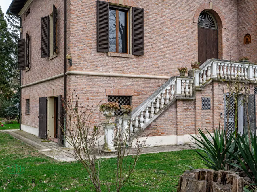 Immagine 34 di Villa in vendita  in Budrio a Budrio