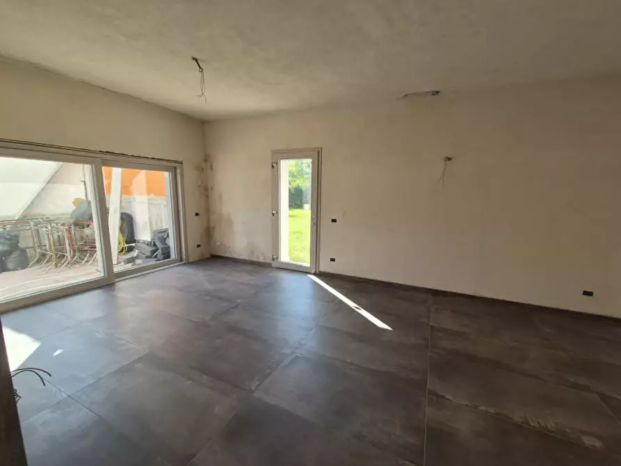 Immagine 13 di Villa in vendita  in via bel bacio 191 a Cesena