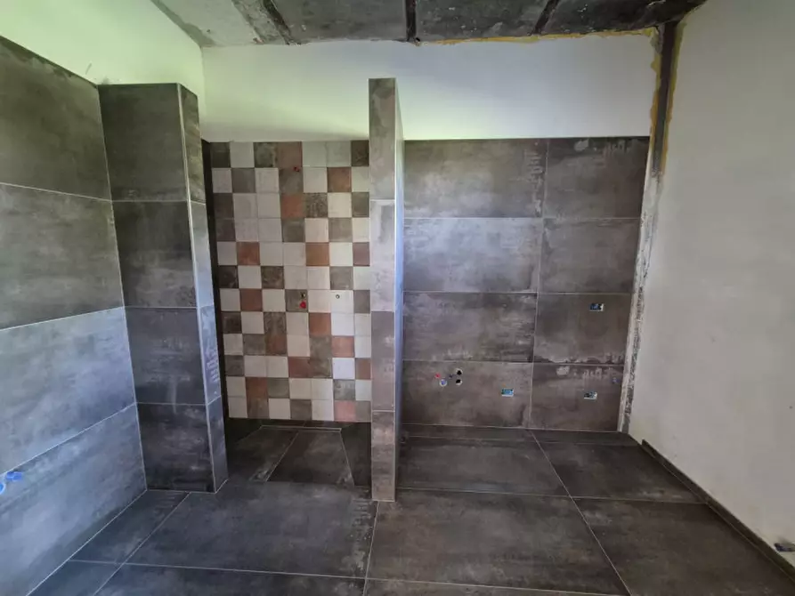 Immagine 14 di Villa in vendita  in via bel bacio 191 a Cesena