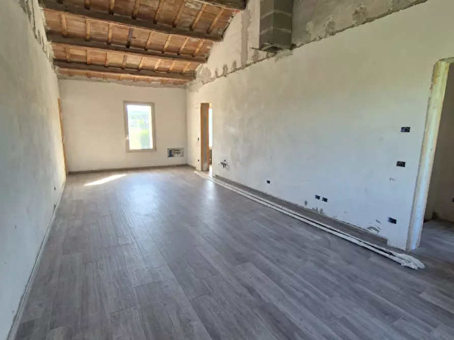 Immagine 16 di Villa in vendita  in via bel bacio 191 a Cesena