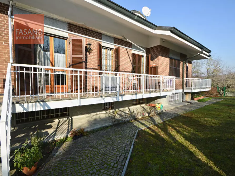 Immagine 4 di Villa in vendita  in Strada Revigliasco a Moncalieri