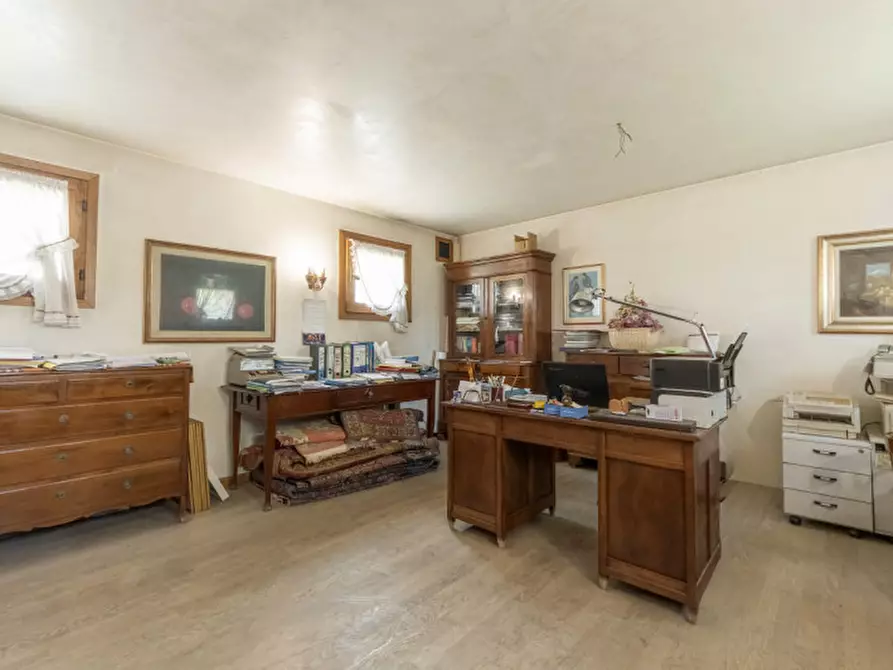 Immagine 9 di Villa in vendita  in Via delle Acquette a Treviso