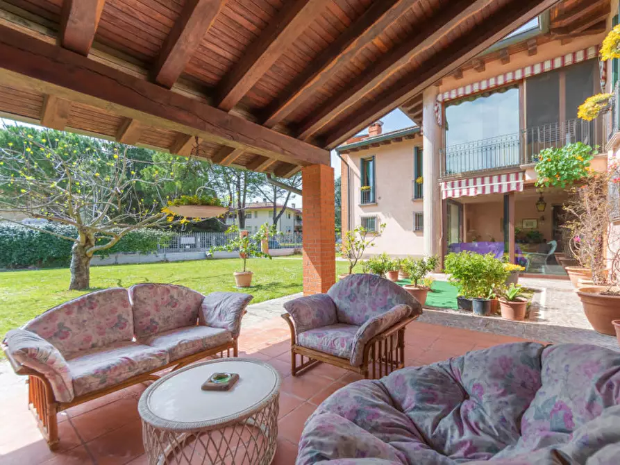 Immagine 18 di Villa in vendita  in Via delle Acquette a Treviso