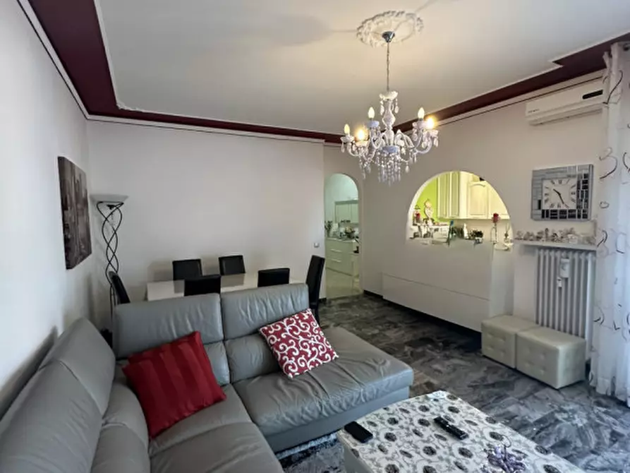 Immagine 12 di Appartamento in vendita  in via Tonzig 7 a Padova