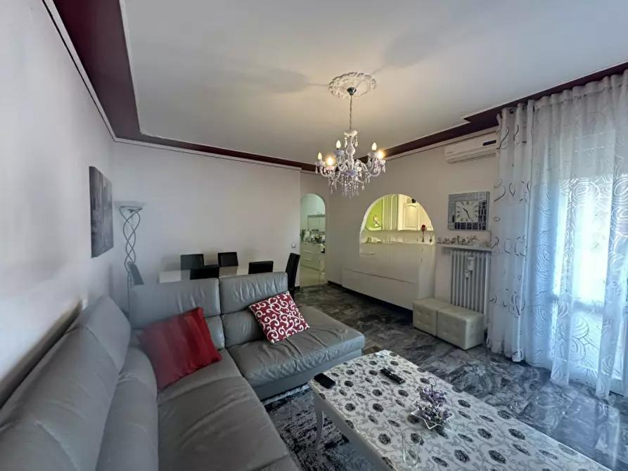 Immagine 15 di Appartamento in vendita  in via Tonzig 7 a Padova