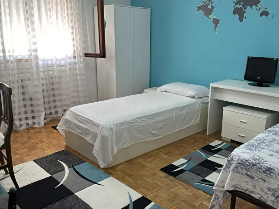 Immagine 37 di Appartamento in vendita  in via Tonzig 7 a Padova