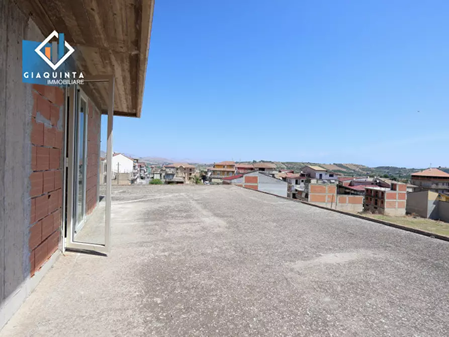 Immagine 8 di Casa indipendente in vendita  in Via Vincenzo Gioberti snc a Palagonia