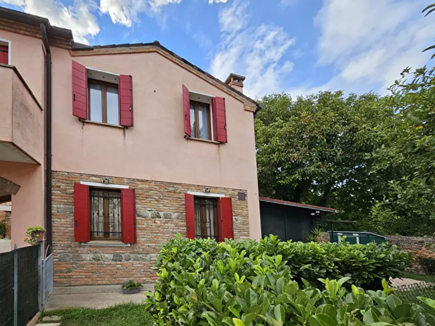 Immagine 14 di Villetta a schiera in vendita  in VIA CESARE BATTISTI a Villa Estense
