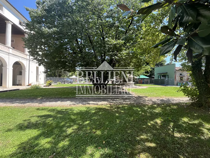 Immagine 2 di Villa in vendita  in Via Togarello a Montecchio Precalcino