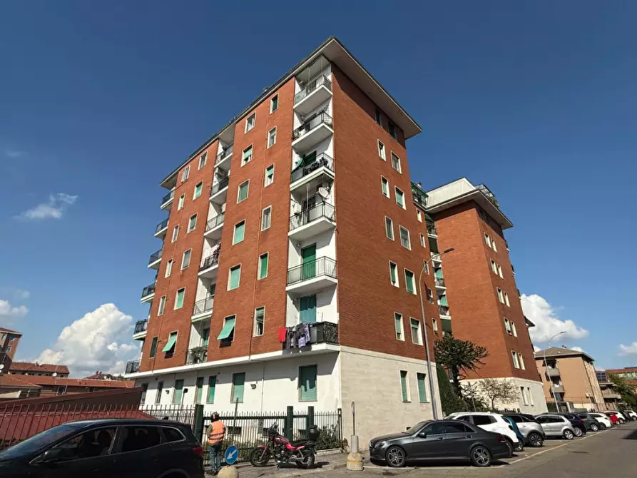 Immagine 1 di Appartamento in vendita  in Via Salma a Corsico