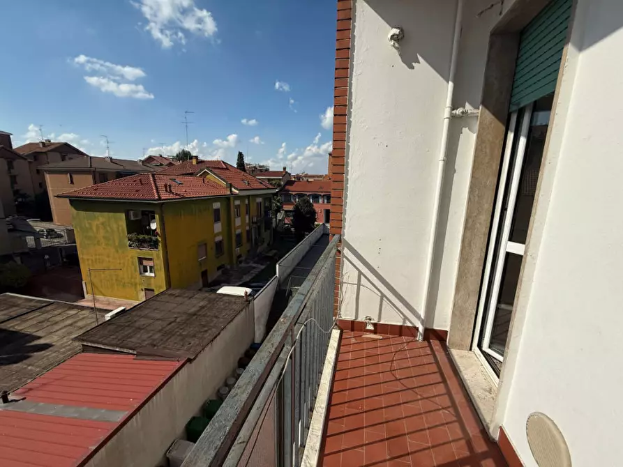 Immagine 16 di Appartamento in vendita  in Via Salma a Corsico