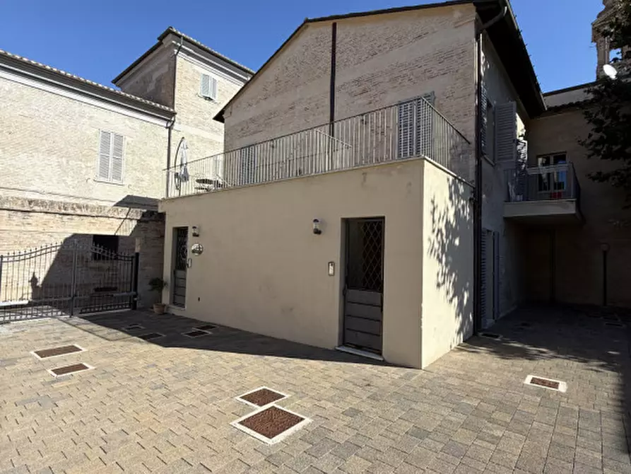 Immagine 18 di Appartamento in vendita  in Via Felice Cavallotti a Senigallia