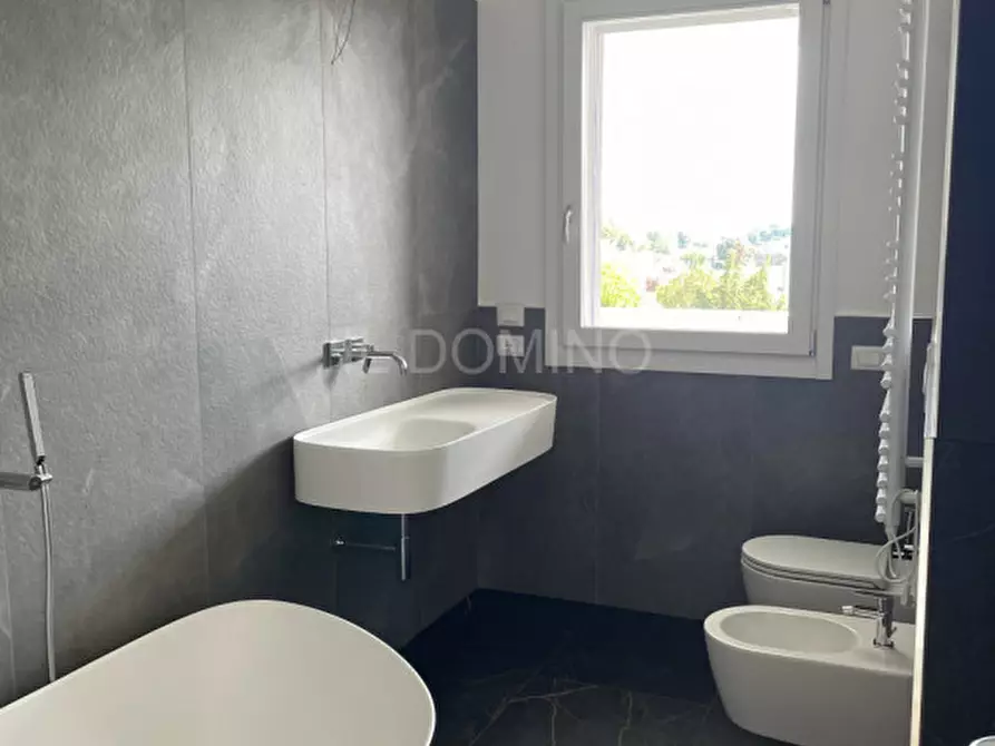 Immagine 34 di Appartamento in vendita  in Via Giulio Cesare a Montegrotto Terme