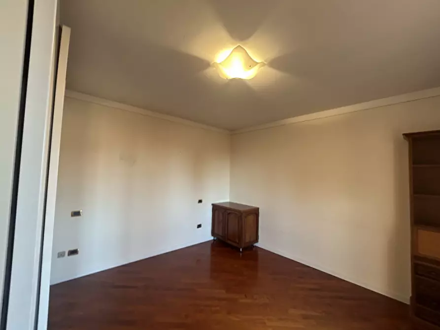 Immagine 13 di Attico in vendita  in Via Genova a Villafranca Padovana