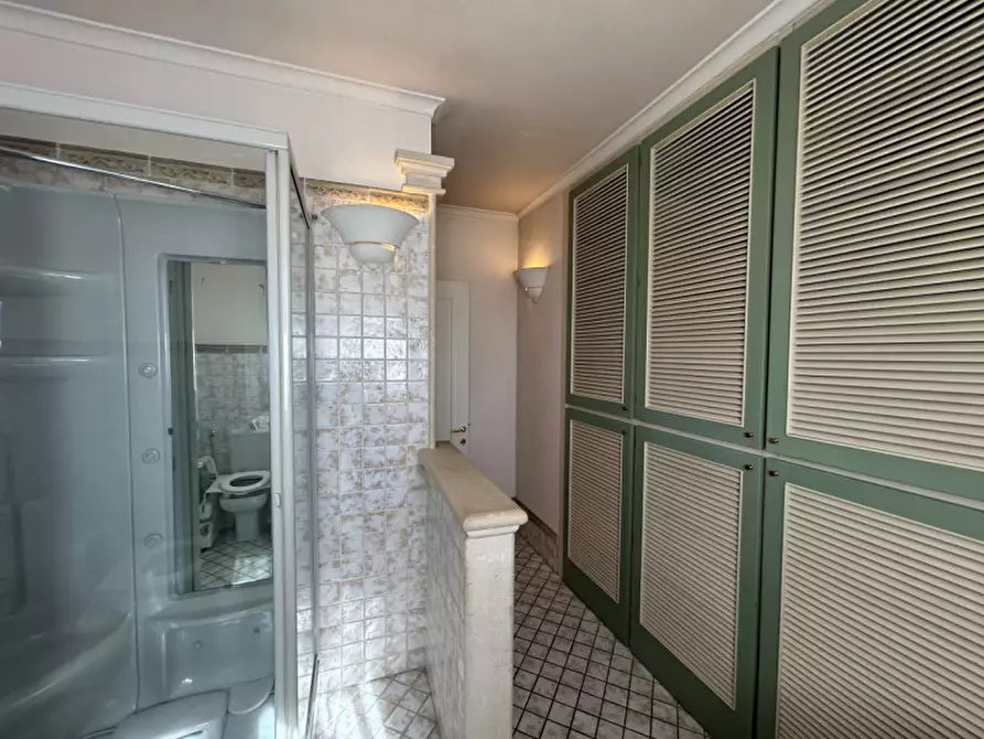 Immagine 25 di Attico in vendita  in Via Genova a Villafranca Padovana