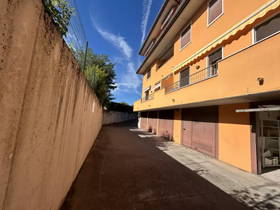 Immagine 33 di Attico in vendita  in Via Genova a Villafranca Padovana