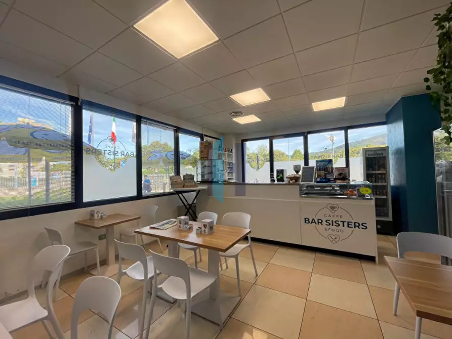 Immagine 5 di Attività commerciale in vendita  in Via Enzo Ferrari 4 a Brescia