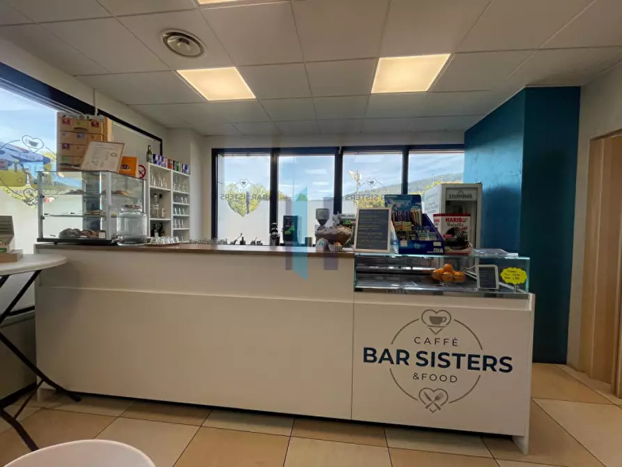 Immagine 8 di Attività commerciale in vendita  in Via Enzo Ferrari 4 a Brescia