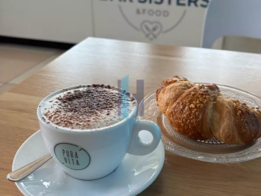 Immagine 22 di Attività commerciale in vendita  in Via Enzo Ferrari 4 a Brescia