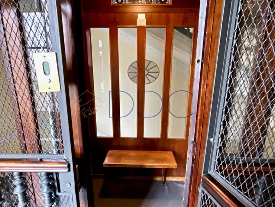 Immagine 30 di Appartamento in vendita  in Via Ottavio Revel 17 a Torino