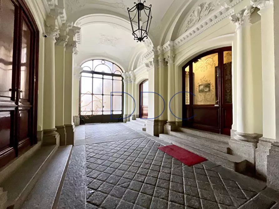 Immagine 33 di Appartamento in vendita  in Via Ottavio Revel 17 a Torino