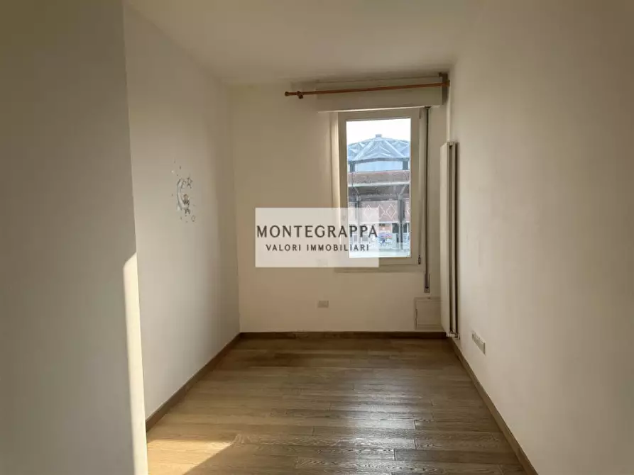 Immagine 11 di Appartamento in vendita  in Via Vittorio Veneto a Castelfranco Veneto