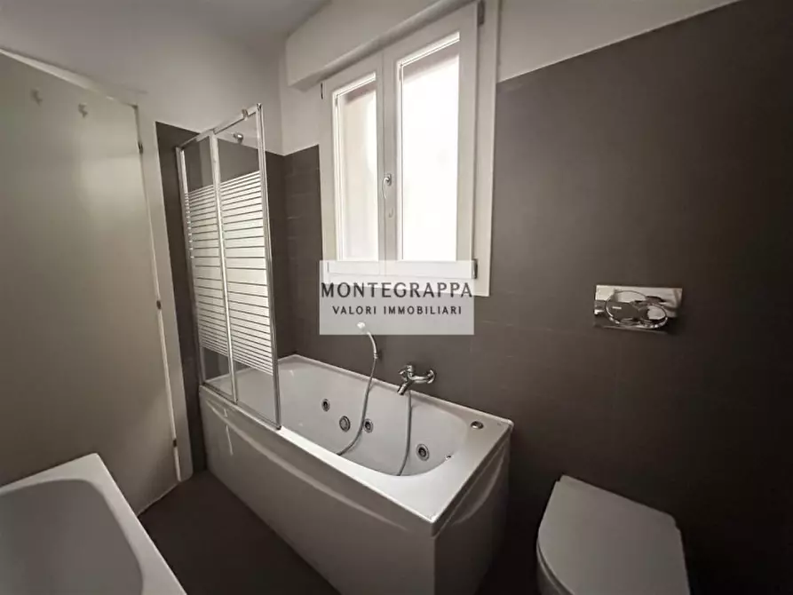 Immagine 23 di Appartamento in vendita  in Via Vittorio Veneto a Castelfranco Veneto