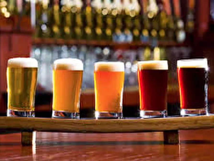 Immagine 1 di Attività commerciale in vendita  in Via Dotti a Treviso