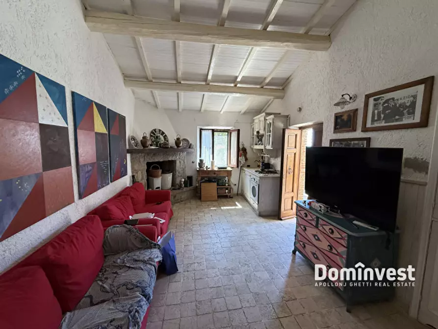 Immagine 2 di Appartamento in vendita  in Piazza Magenta a Capalbio