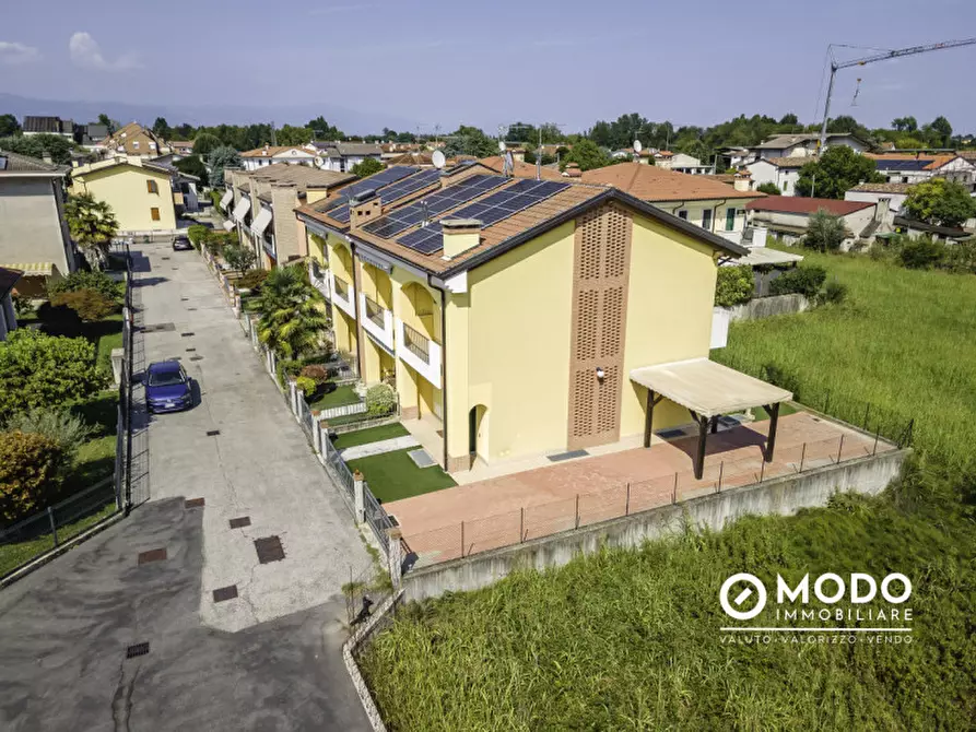 Immagine 7 di Villetta a schiera in vendita  in via Monte San Michele 31 a Quinto Vicentino