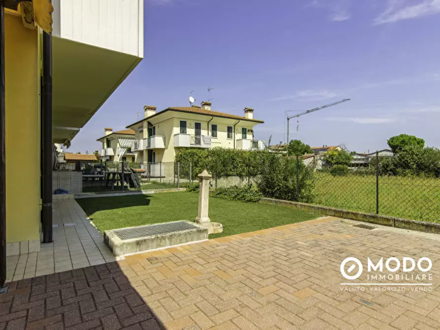 Immagine 9 di Villetta a schiera in vendita  in via Monte San Michele 31 a Quinto Vicentino