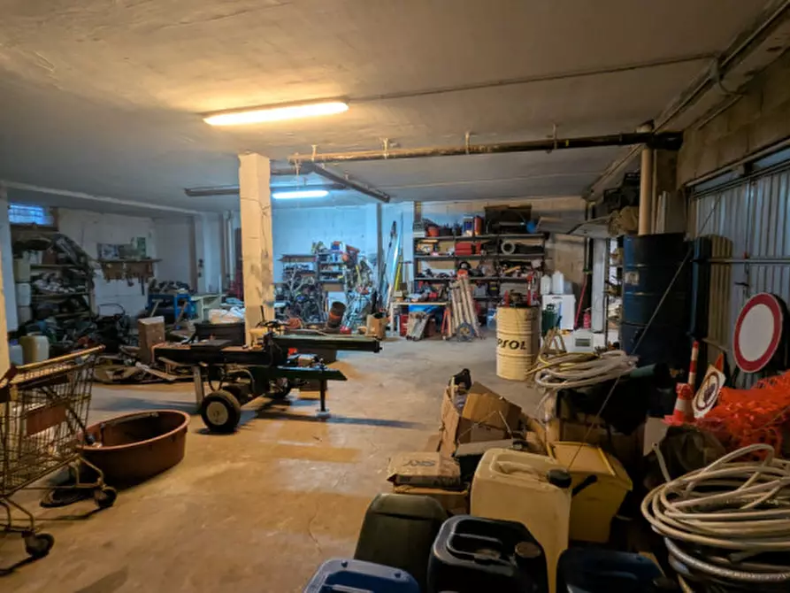 Immagine 2 di Magazzino in vendita  in VIA DELLA STAMPA n. SNC Piano S1 a Olbia
