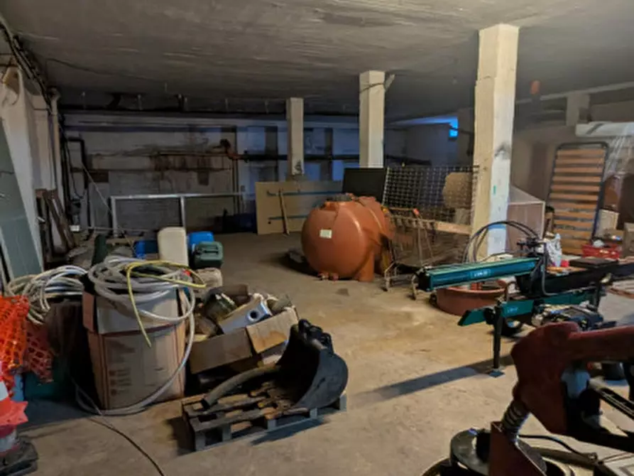 Immagine 9 di Magazzino in vendita  in VIA DELLA STAMPA n. SNC Piano S1 a Olbia