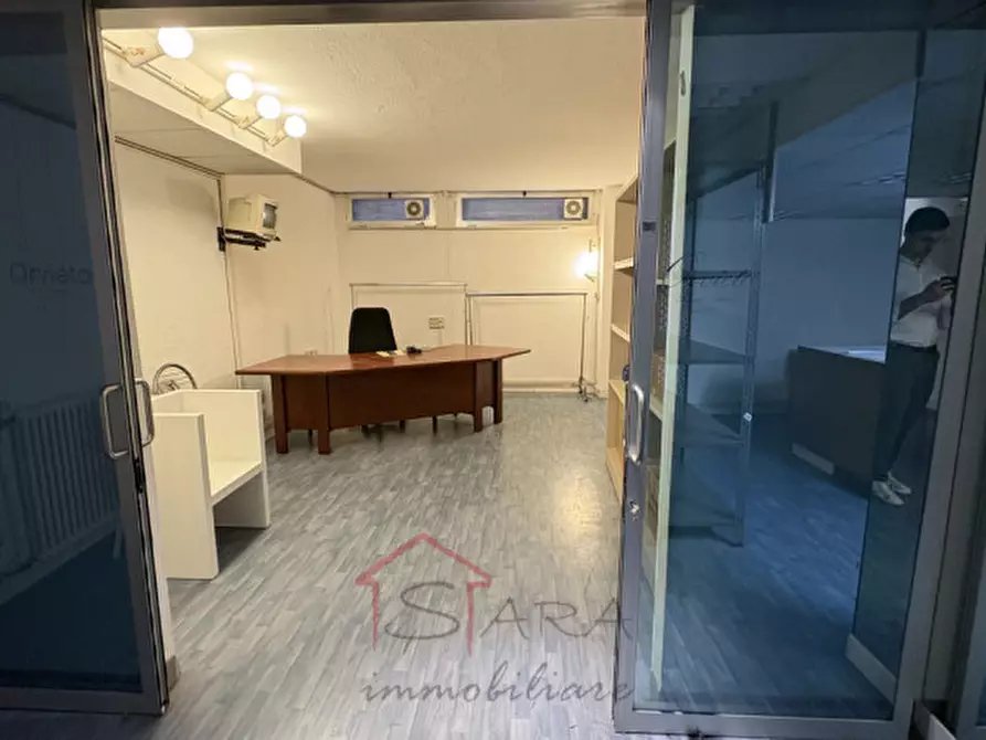 Immagine 4 di Negozio in vendita  in piazza garibaldi 8 a Padova