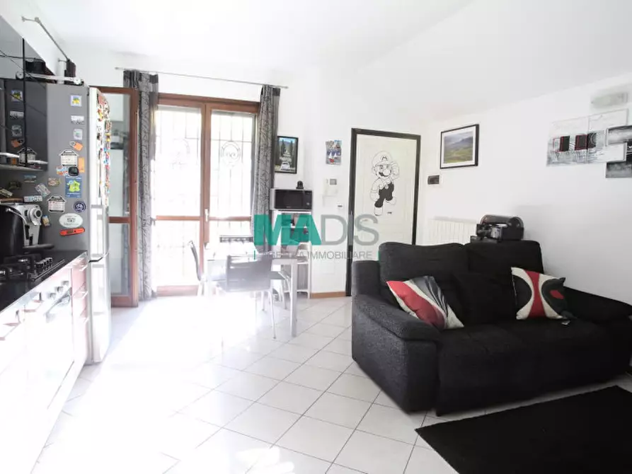 Immagine 1 di Appartamento in vendita  a Prato