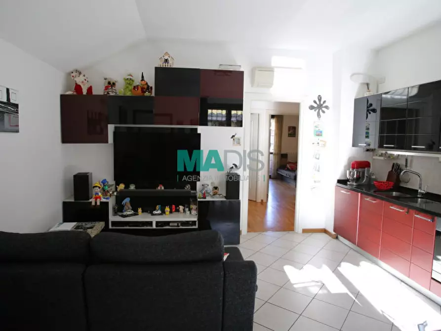 Immagine 9 di Appartamento in vendita  a Prato