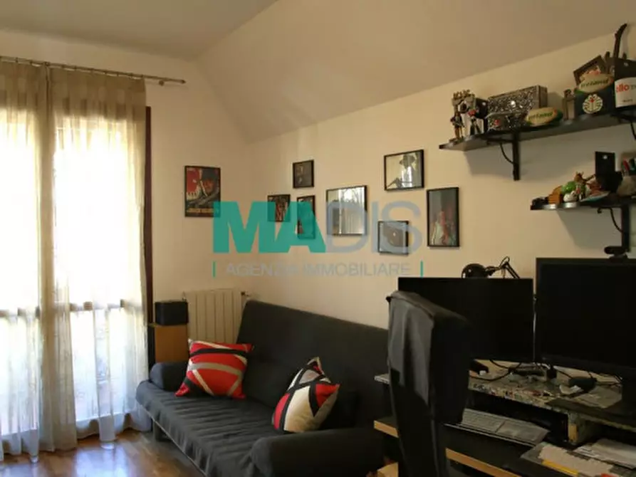 Immagine 15 di Appartamento in vendita  a Prato