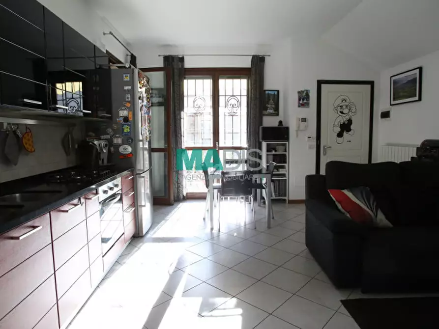 Immagine 24 di Appartamento in vendita  a Prato