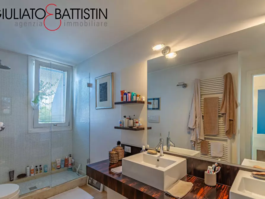 Immagine 21 di Appartamento in vendita  in Viale degli Alpini a Dueville