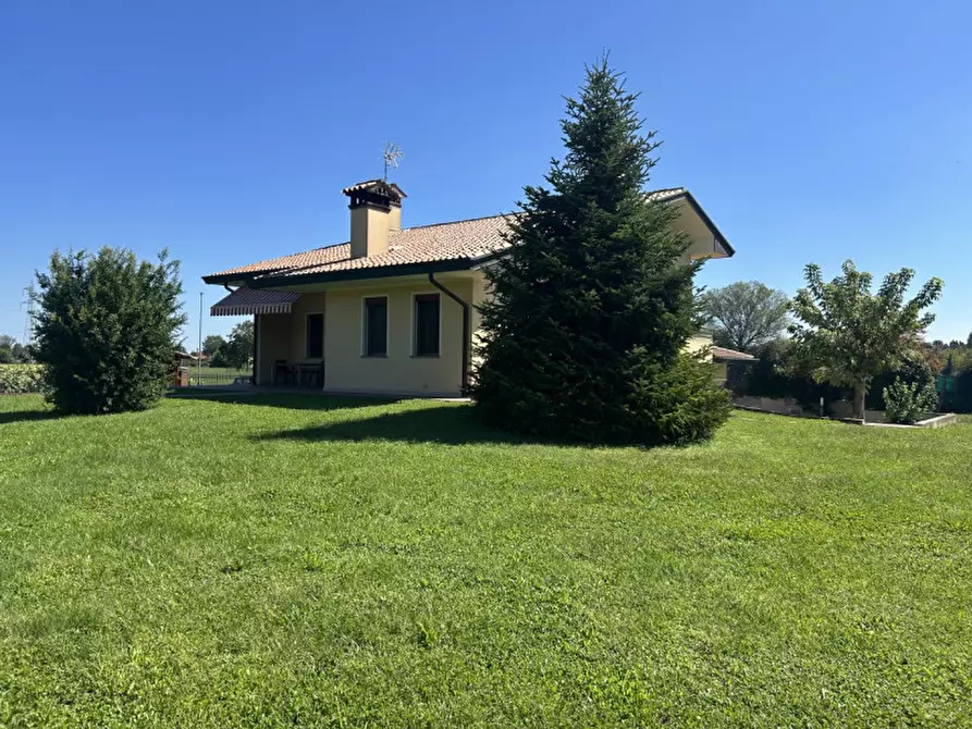 Immagine 1 di Casa indipendente in vendita  in Via Giuseppe Martignon a Mestrino