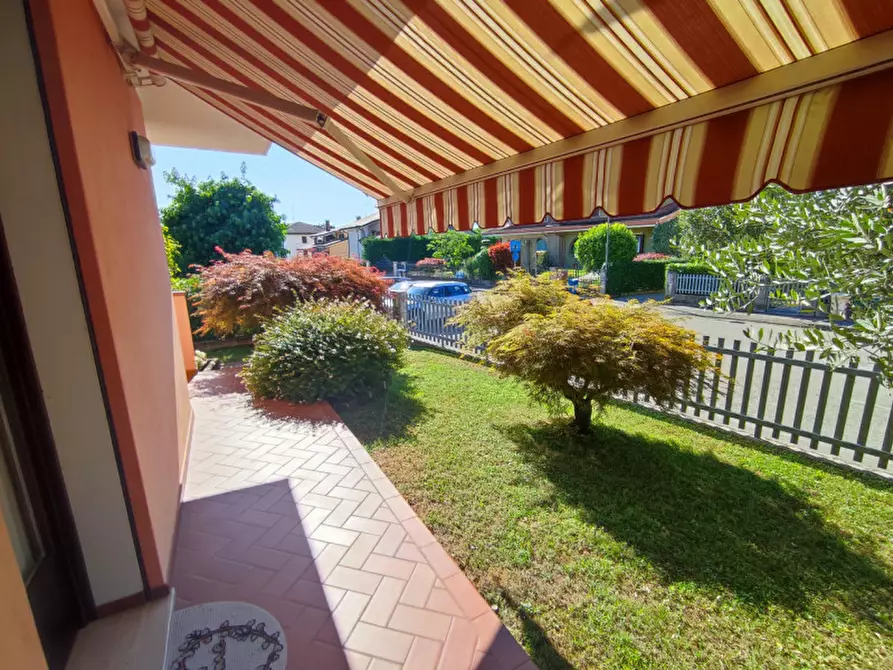 Immagine 1 di Casa bifamiliare in vendita  a Campo San Martino